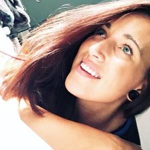 Meet your Posher, Faith